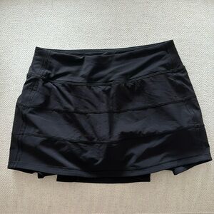 Lululemon Pace Rival Skirt Size 4 - Black